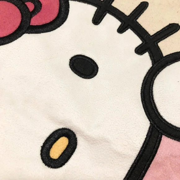 2011 Lambs  and Ivy Hello Kitty Canvas Wall Organizer - Picture 12 of 16